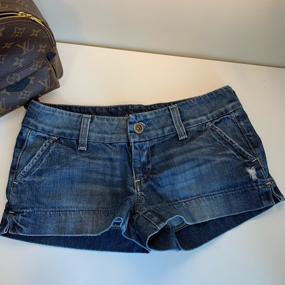American Eagle Denim Shorts Blue Size 0 Short